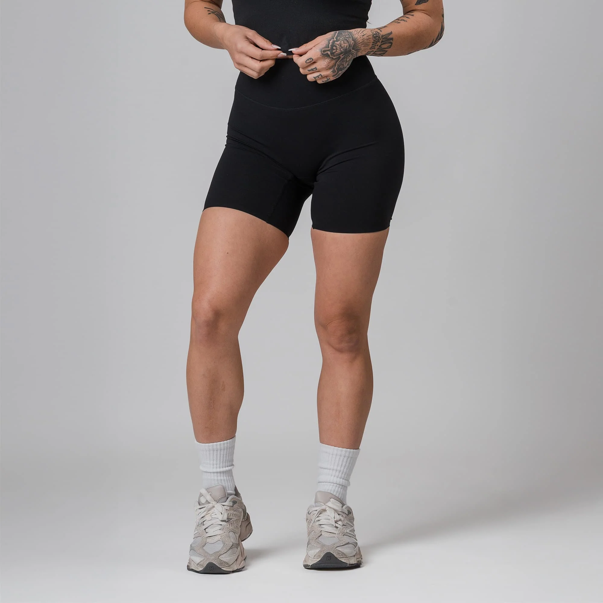 Axis 7.5" Shorts