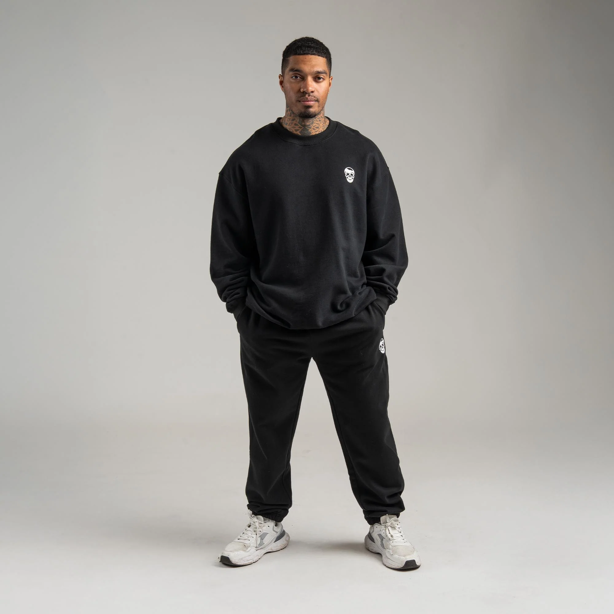 Heavyweight Jogger - Black/White - Image 5