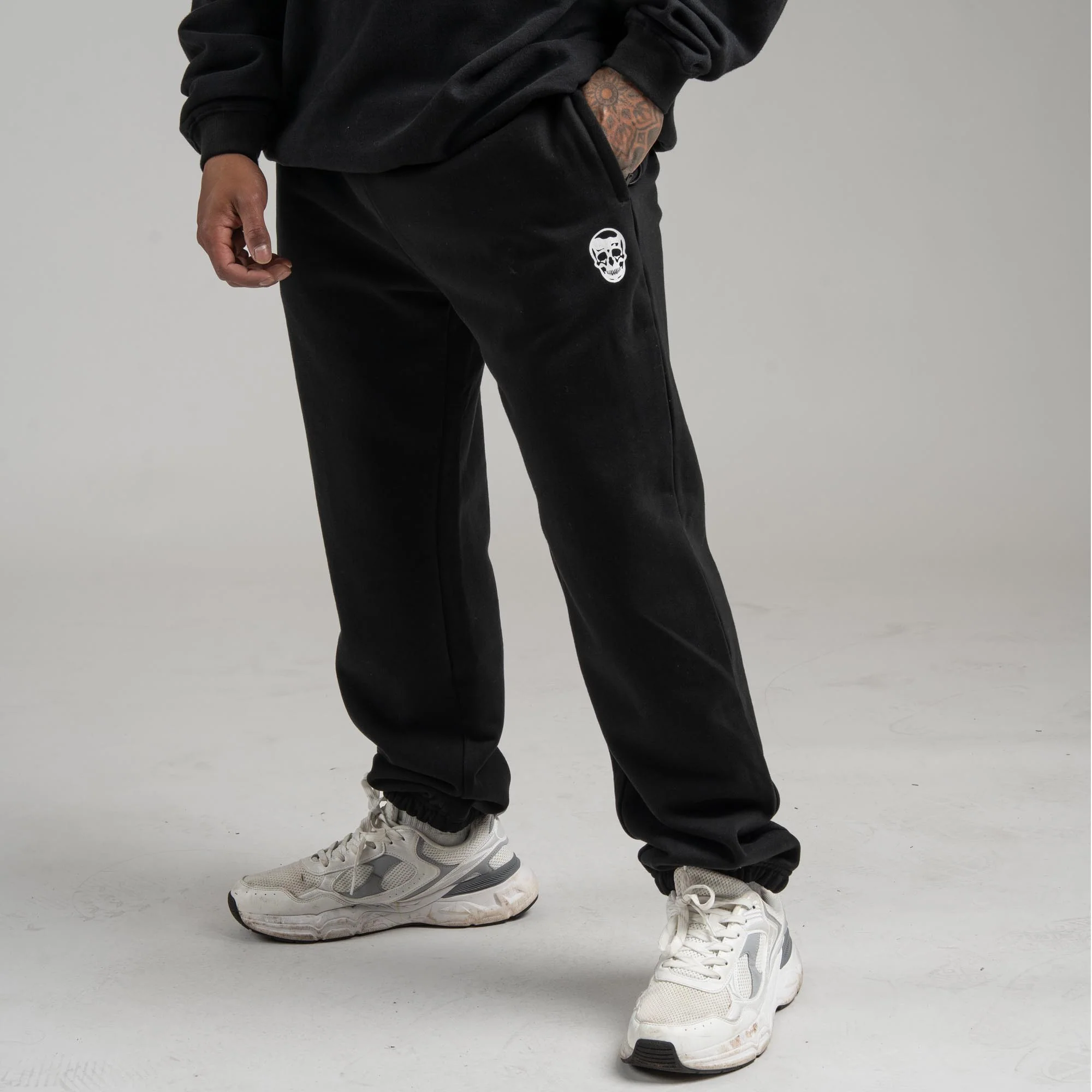 Heavyweight Jogger - Black/White - Image 6