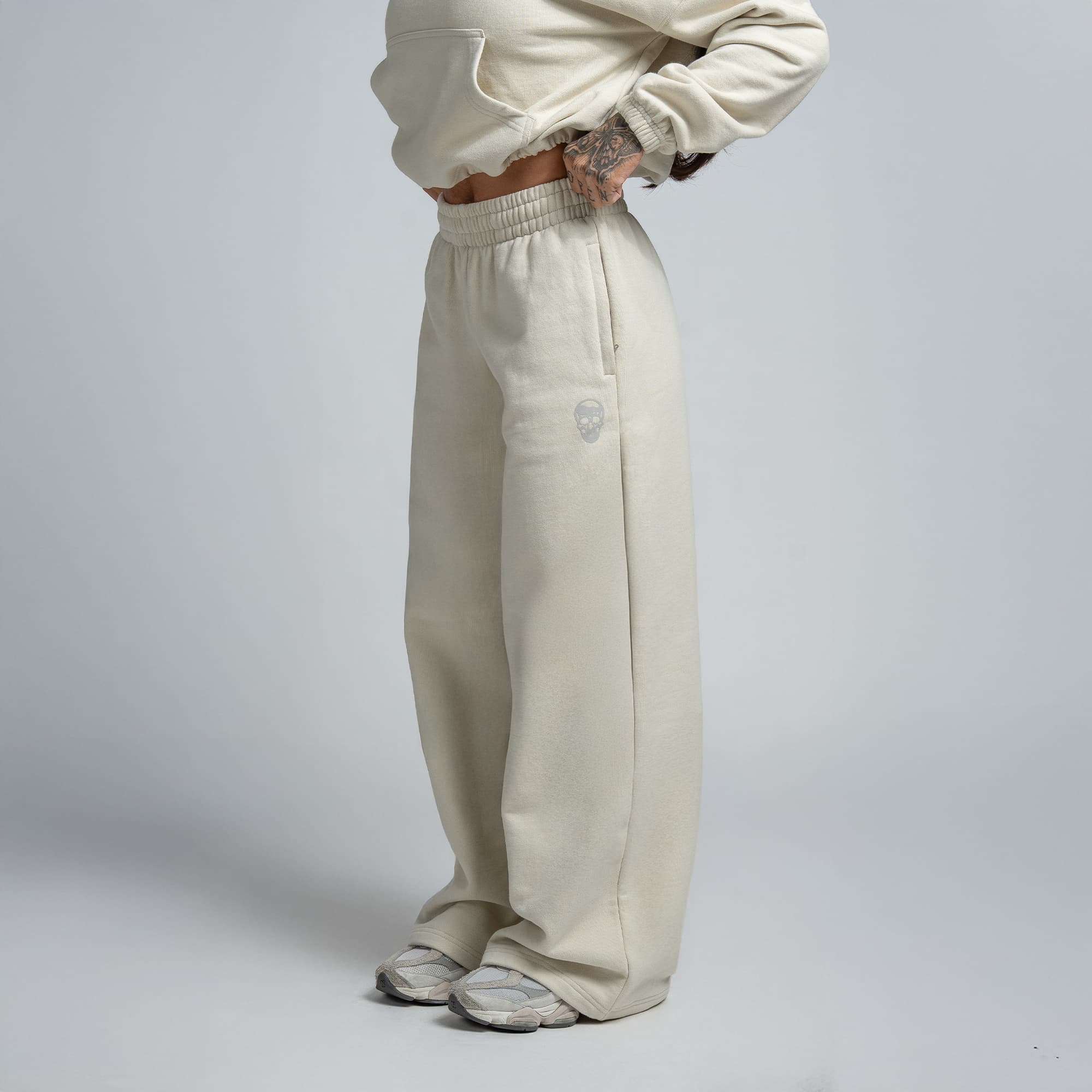 Heavyweight Wide Leg Jogger - Image 10
